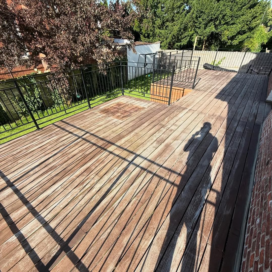 En flot terrasse gør hele forskellen – den forlænger sommeren, skaber hyggen og giver dig lyst t